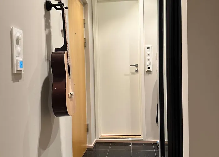 Bright And Modern In Elverhoy - Close To The Center Apartamento Tromsø